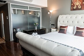 Anandpura Riverside Hotel