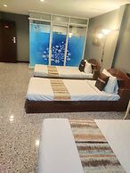 Anandpura Riverside Hotel