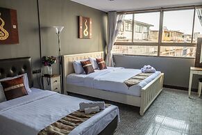 Anandpura Riverside Hotel