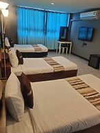 Anandpura Riverside Hotel