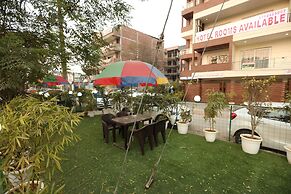 Hotel Starex Opp. Artemis Hospital