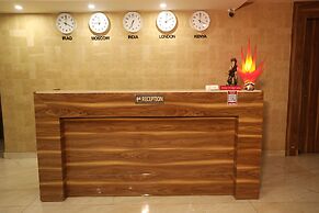 Hotel Starex Opp. Artemis Hospital