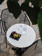 Doryssa Method Hotel