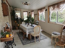 Domaine des 3 Cyprès Chez Nath & Pat