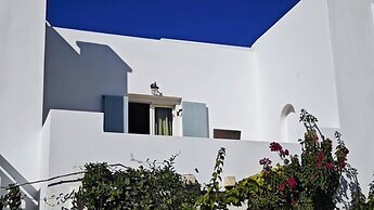 Aeolos Hotel