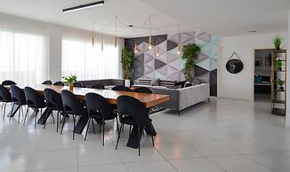 YalaRent mountainside luxury properties with Private Pool