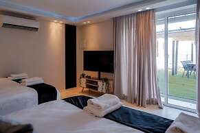 YalaRent mountainside luxury properties with Private Pool