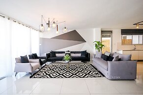 YalaRent mountainside luxury properties with Private Pool