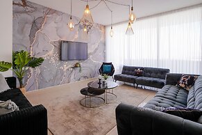 YalaRent mountainside luxury properties with Private Pool