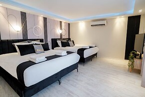 YalaRent mountainside luxury properties with Private Pool