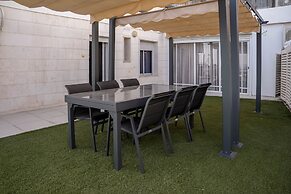 YalaRent mountainside luxury properties with Private Pool