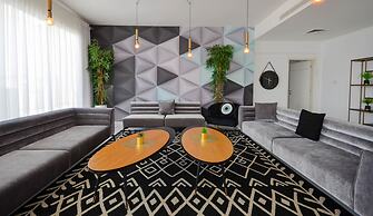 YalaRent mountainside luxury properties with Private Pool