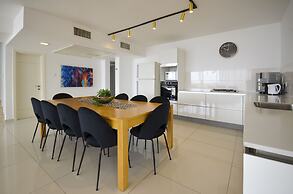 YalaRent mountainside luxury properties with Private Pool