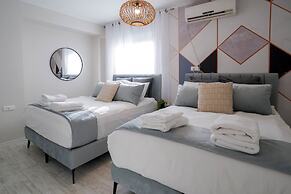 YalaRent mountainside luxury properties with Private Pool