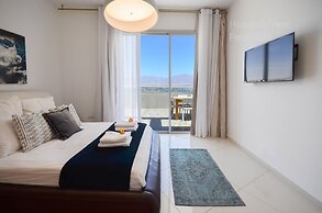 YalaRent mountainside luxury properties with Private Pool