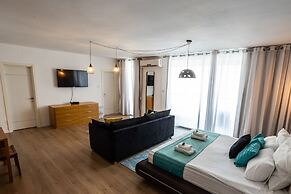 YalaRent mountainside luxury properties with Private Pool