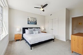 New Orleans Condo Close to Bourbon Str