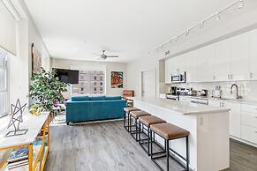 New Orleans Condo Close to Bourbon Str