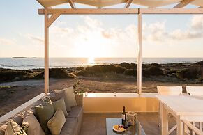 Falasarna Seafront House