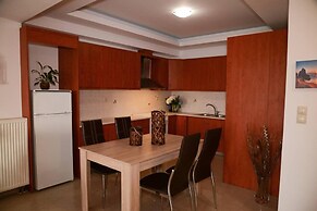 Spotless Apt in the Heart of Sisi