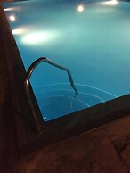 Remarkable 2-bed House in Varnavas