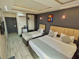 Holiday Season Hotel