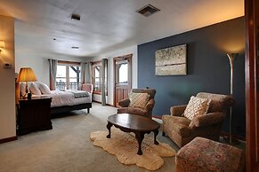 Casia Lodge and Ranch