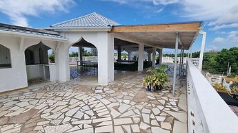 Little Savoy Guest House