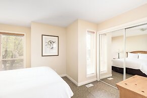 Villa's At Eldorado Resort