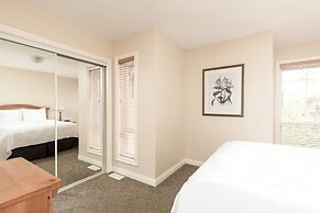 Villa's At Eldorado Resort