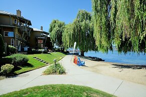 Villa's At Eldorado Resort