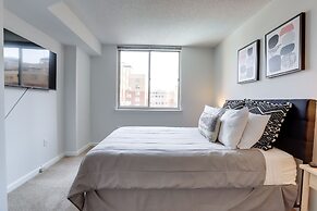 Fantastic Business Condo at Ballston