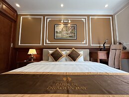 PARIS OF DRAGONBAY HOTEL
