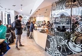 Iceboat Terrace-Downtown-Ent District