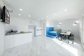 Pool Villa 1-2 Pension