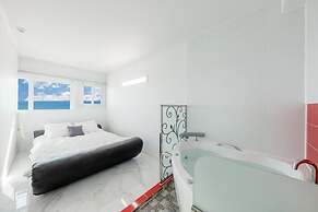 Pool Villa 1-2 Pension