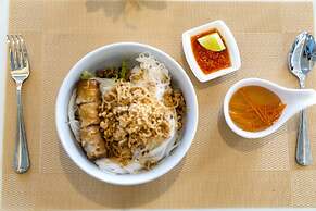 ST Hotel Wattay Airport