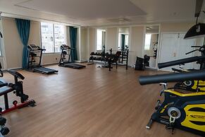 ST Hotel Wattay Airport