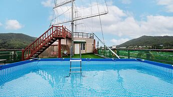 Ganhwa Badabae Beomseon Kids Pension