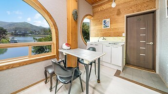 Ganhwa Badabae Beomseon Kids Pension