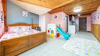 Ganhwa Badabae Beomseon Kids Pension