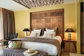 Les Regalia Hotel & SPA