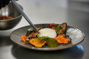 Les Regalia Hotel & SPA