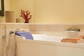 Les Regalia Hotel & SPA