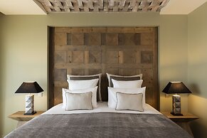 Les Regalia Hotel & SPA