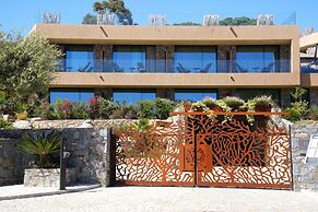 Les Regalia Hotel & SPA