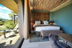 Les Regalia Hotel & SPA