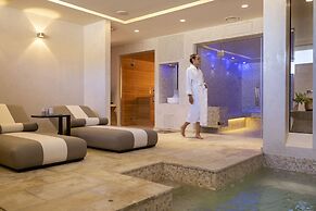 Les Regalia Hotel & SPA