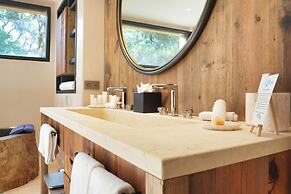 Les Regalia Hotel & SPA