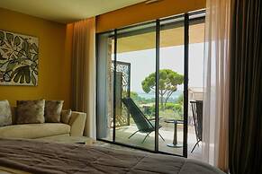 Les Regalia Hotel & SPA